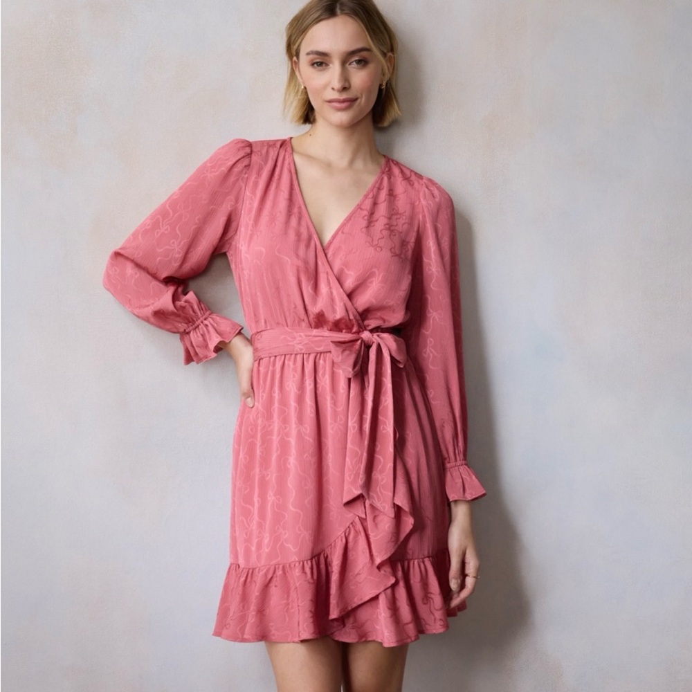 LC Lauren Conrad Jeannie Rose Pink Crinkle Wrap Mini Dress Long Sleeve Ruffle S